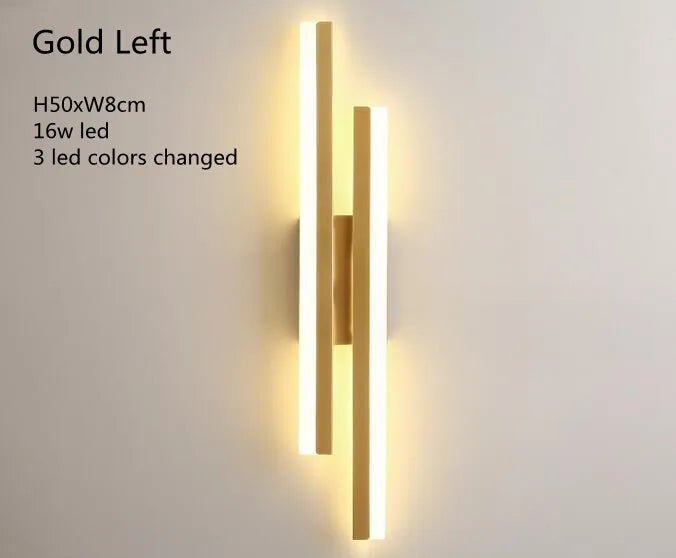 Dimmable 3-Colour LED Wall Lamp – Black or Gold
