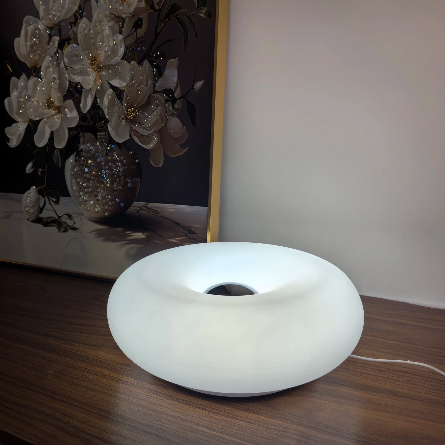 Doughnut Ring LED Table Lamp – Rechargeable Touch Ambient Light