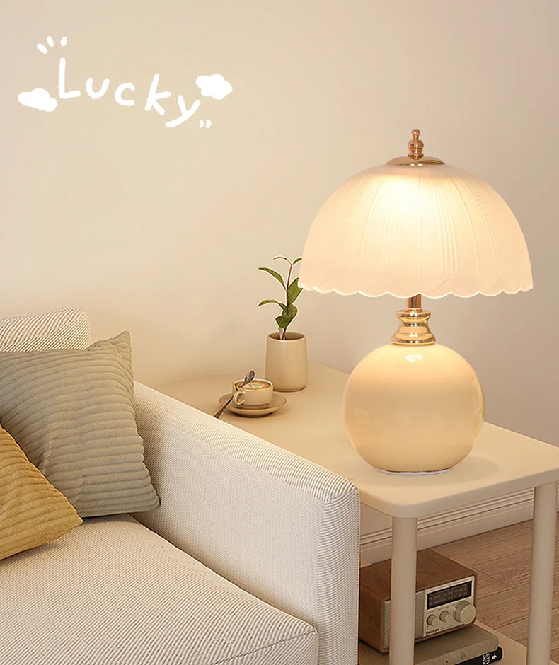Wireless LED Filament Night Lamp – Rechargeable 3-Level Cordless