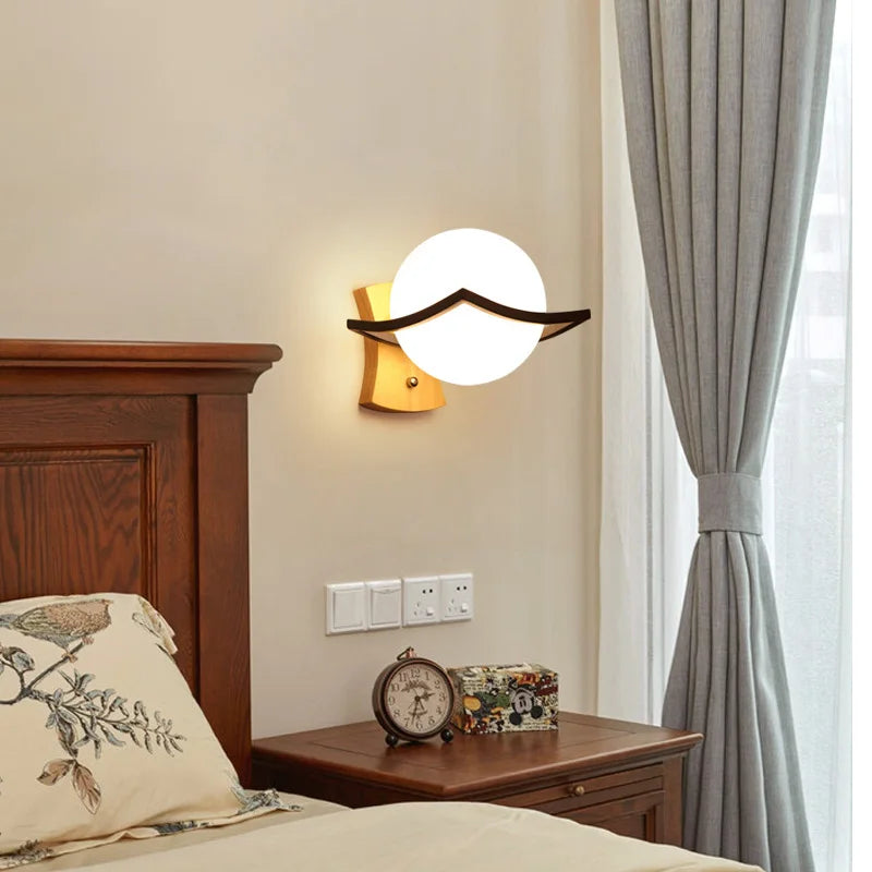 Modern Wooden Wall Lamp – E27 Frosted Glass