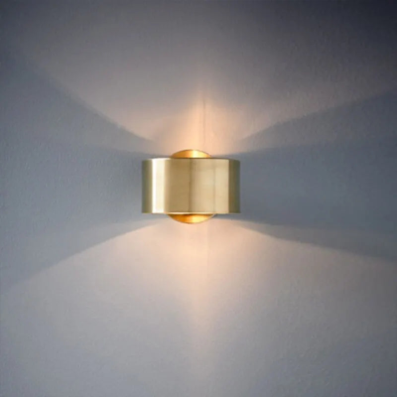 Nordic Gold LED Wall Sconce – E27 Iron Warm White Light Bedroom Study Living Room Dining Wall Lamp 15x8cm